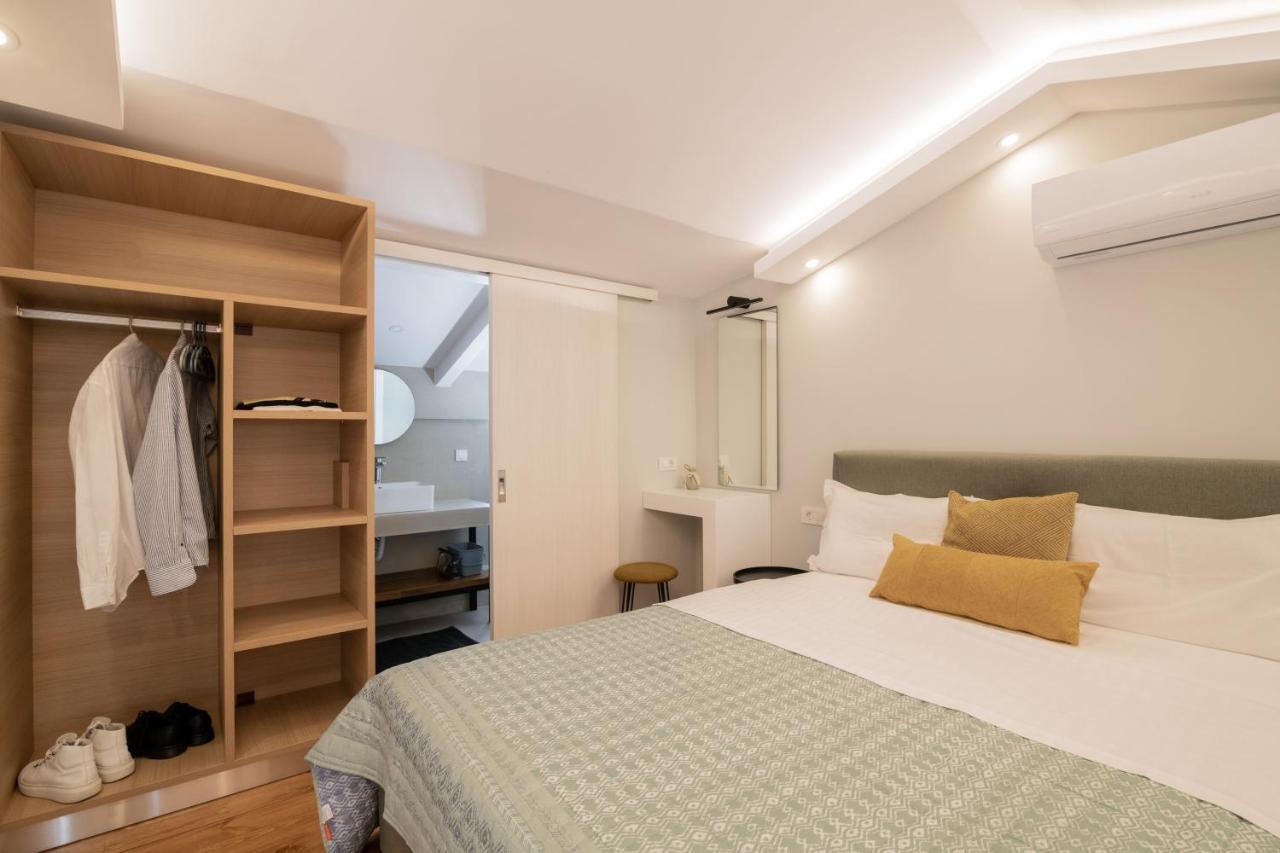 Cosy & Elegant Loft Suite In The City Center Zákinthosz Kültér fotó